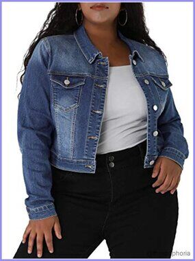 Women's Plus Size Button Closed Cropped Denim Jacket Stitching